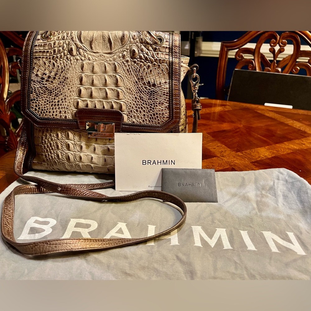 Brahmin Margo Honey Brown Embossed Leather Crossbody (Pre Loved)